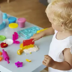 10-miesięczne dziecko: Sensoryczne zabawy dla rozwoju i bezpieczeństwa