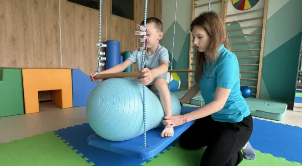 Integracja Sensoryczna Bemowo: Jak pomóc dziecku? Diagnoza i Terapia