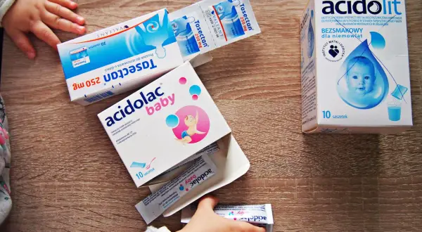 Biegunka u dziecka? Sprawdzone sposoby i kiedy pilnie do lekarza!