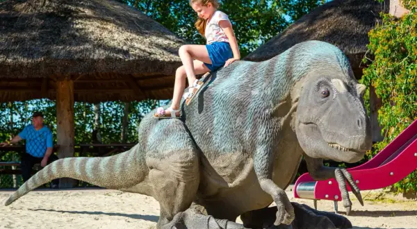 Opolskie z dzieckiem: Bajkowe zamki, dinozaury, TOP atrakcje!