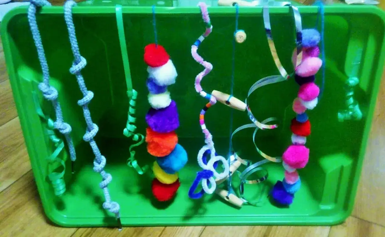 Zabawki sensoryczne DIY dla niemowląt